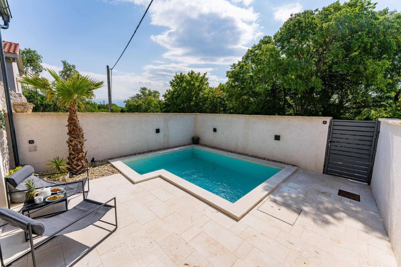 Stone House With Pool Poeta Βίλα Pridraga Εξωτερικό φωτογραφία