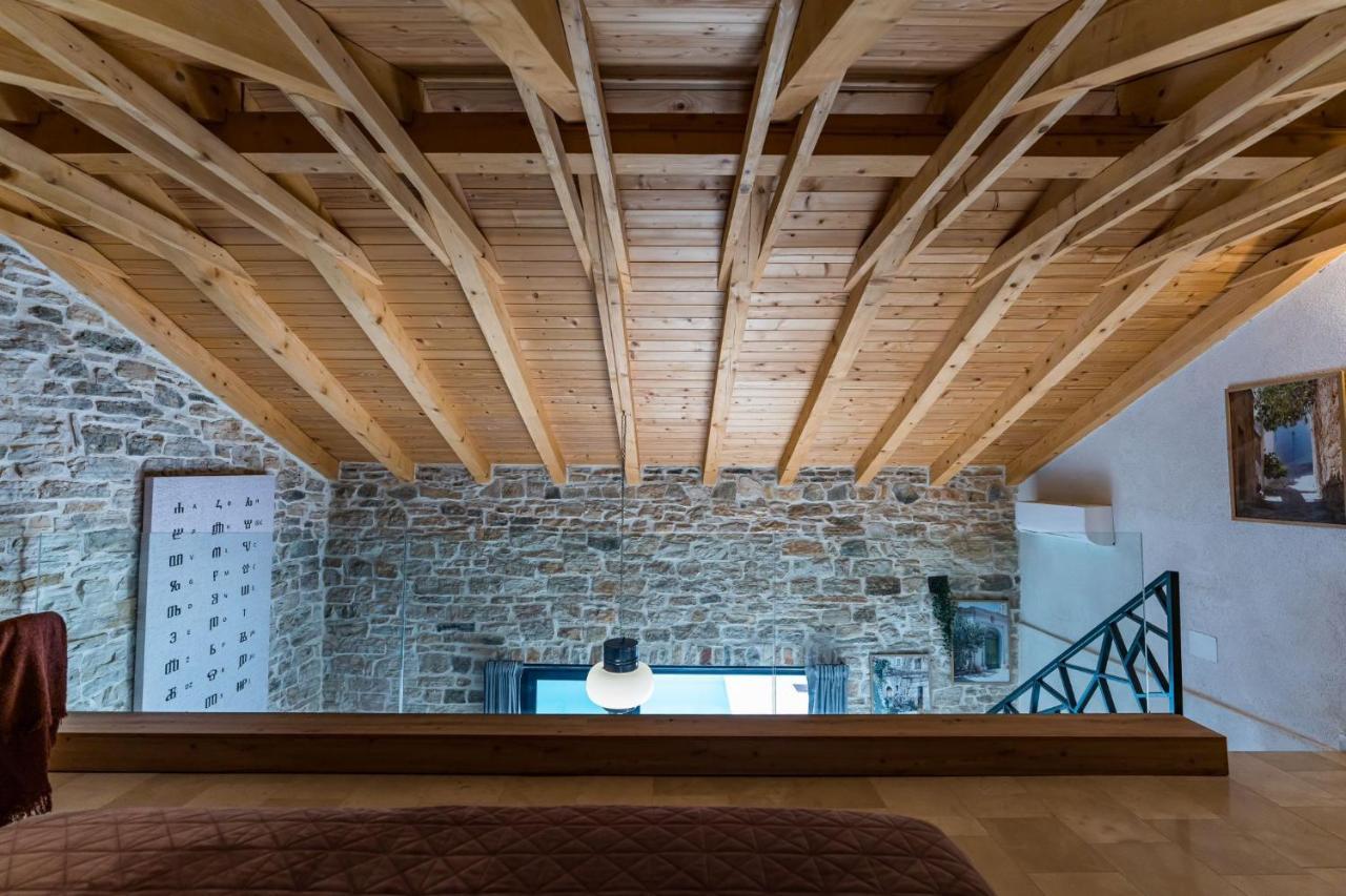 Stone House With Pool Poeta Βίλα Pridraga Εξωτερικό φωτογραφία